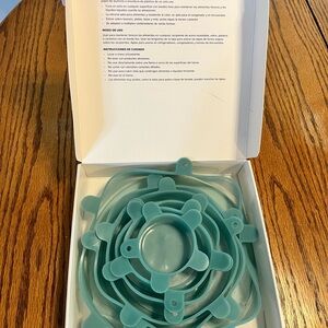 BRAND NEW Norwex Airtight Silicone Lid Set in Teal